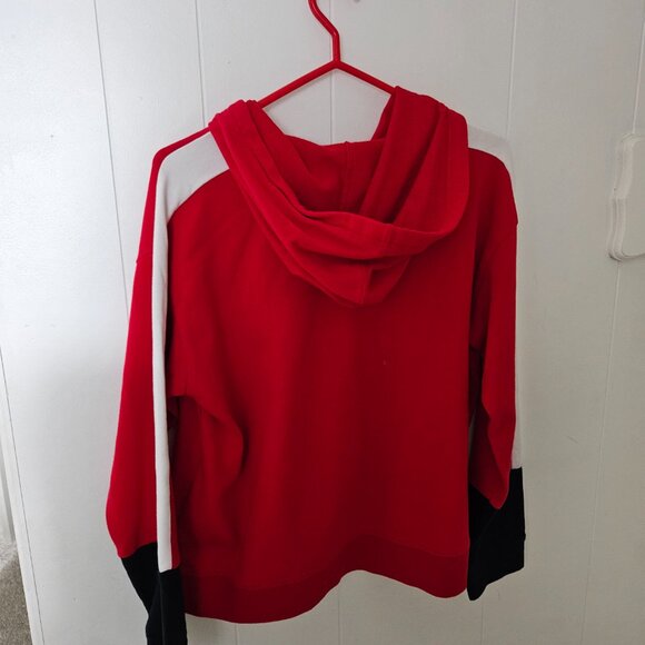 SOLD 🆕Tommy Hilfiger Hoodie - Picture 3 of 9